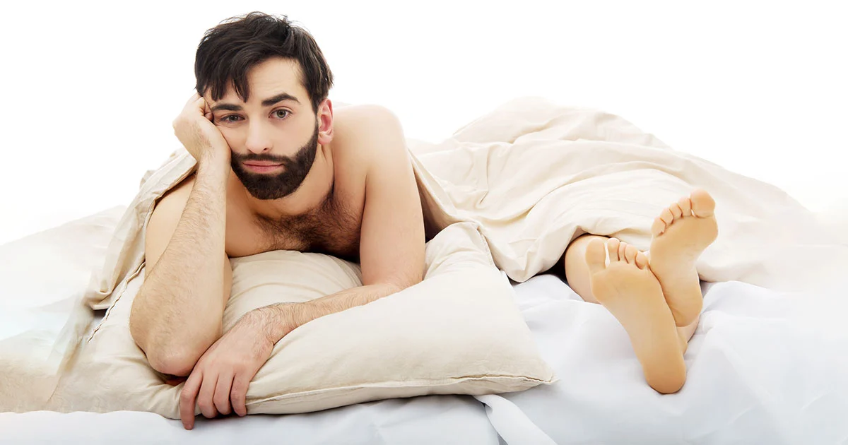 portrait-man-with-woman-lying-down-bed Penis Girth